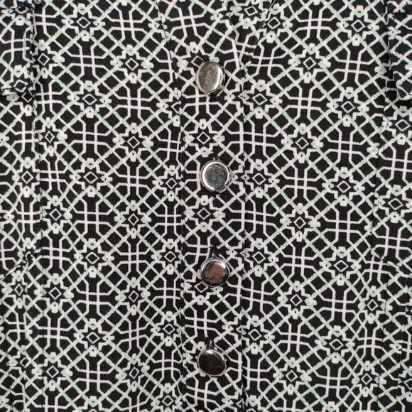 Cocomo Women's Size XL Black & Light Blue Hints Geo Print Pintuck 3/4 Sleeve Top - Picture 4 of 7